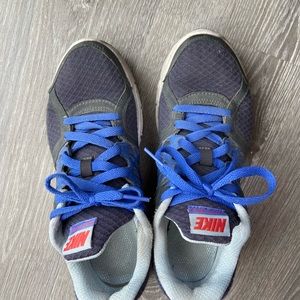 Nike RELENTLESS 2 running shoes